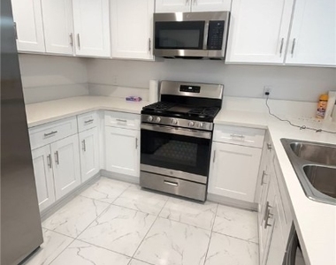 1405 S Nellis Boulevard - Photo Thumbnail 6