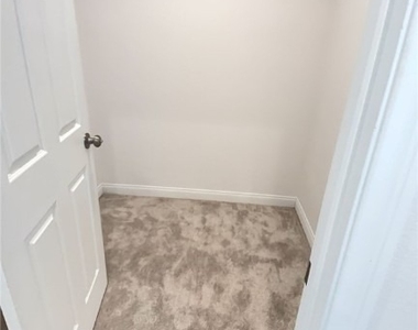 1405 S Nellis Boulevard - Photo Thumbnail 18