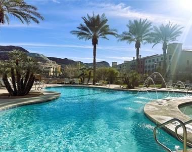 29 Montelago Boulevard - Photo Thumbnail 12