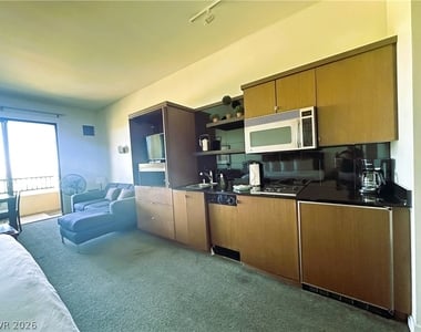 29 Montelago Boulevard - Photo Thumbnail 25