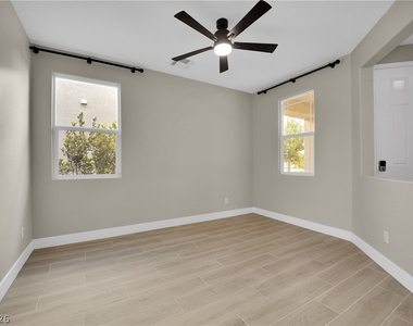 9965 W Meranto Avenue - Photo Thumbnail 9