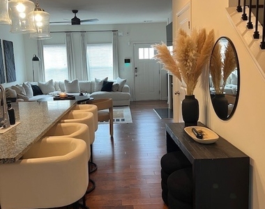 832 Ambient Way Sw - Photo Thumbnail 9