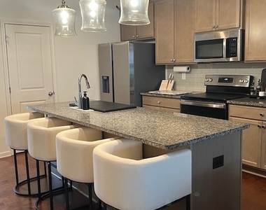 832 Ambient Way Sw - Photo Thumbnail 7