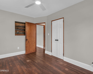 18 Maiden Lane - Photo Thumbnail 8