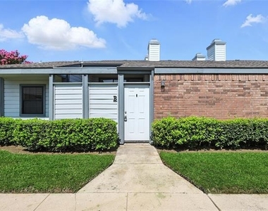 640 Bellaire Drive - Photo Thumbnail 1
