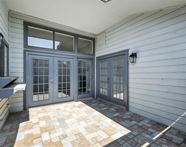 640 Bellaire Drive - Photo Thumbnail 3