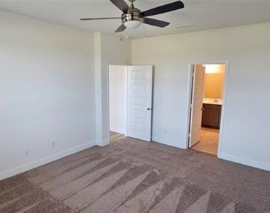 461 Princewood Drive - Photo Thumbnail 13