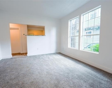 335 N Marsalis Avenue - Photo Thumbnail 2