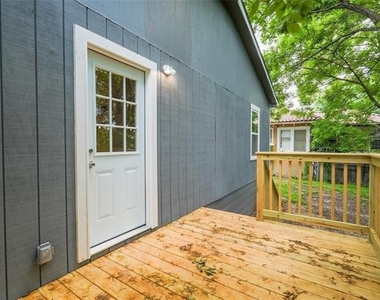 335 N Marsalis Avenue - Photo Thumbnail 10