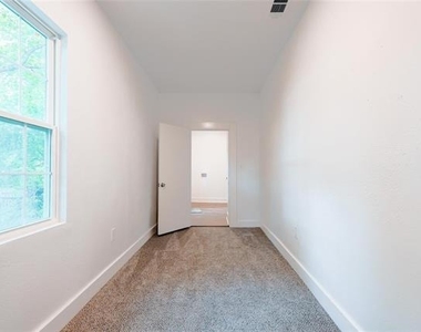 335 N Marsalis Avenue - Photo Thumbnail 8