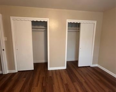 1210 Hall Street - Photo Thumbnail 19