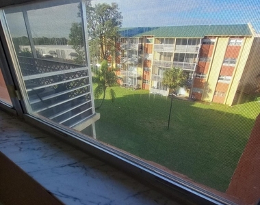 3610 Nw 21st - Photo Thumbnail 7