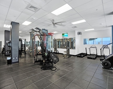 2501 S Ocean Drive - Photo Thumbnail 7