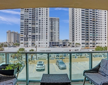 2501 S Ocean Drive - Photo Thumbnail 15