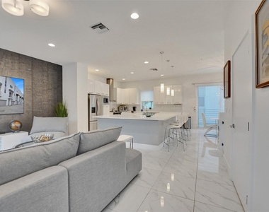 1371 N Ocean Boulevard - Photo Thumbnail 25