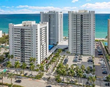 1880 S Ocean Drive - Photo Thumbnail 43