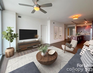 215 N Pine Street - Photo Thumbnail 31