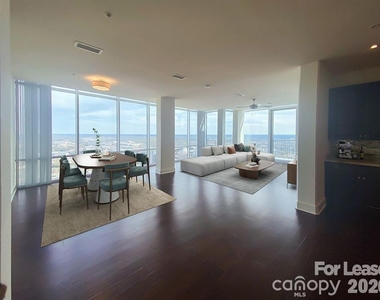 215 N Pine Street - Photo Thumbnail 33