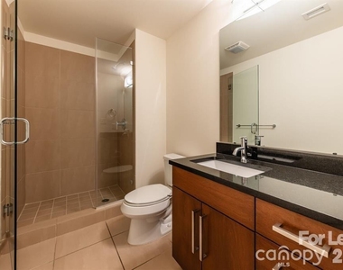 215 N Pine Street - Photo Thumbnail 38