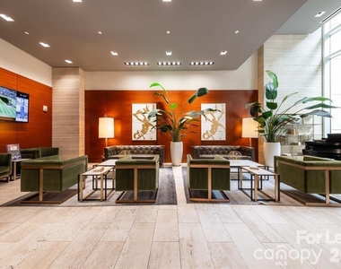 215 N Pine Street - Photo Thumbnail 27