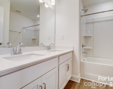 3845 Hayden Lane - Photo Thumbnail 14