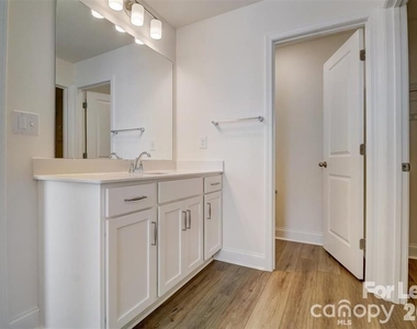 3845 Hayden Lane - Photo Thumbnail 33