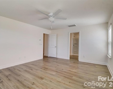 3845 Hayden Lane - Photo Thumbnail 31