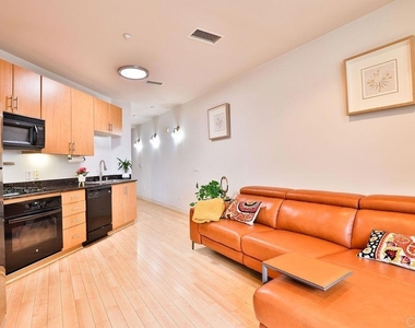 1225 Island Avenue - Photo Thumbnail 12