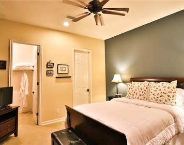 134 Royal Saint Georges Way - Photo Thumbnail 10