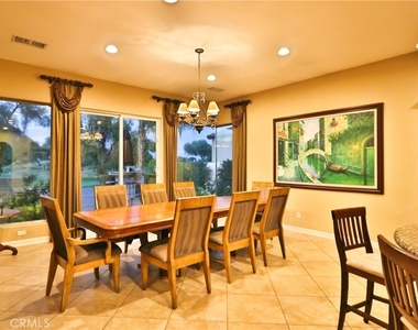 134 Royal Saint Georges Way - Photo Thumbnail 4