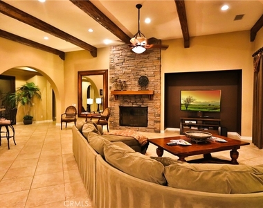 134 Royal Saint Georges Way - Photo Thumbnail 8