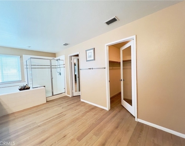 17231 Greentree Drive - Photo Thumbnail 24