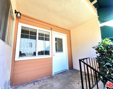 3055 Foothill Boulevard - Photo Thumbnail 10