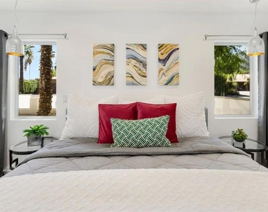 72382 Desert Drive - Photo Thumbnail 36