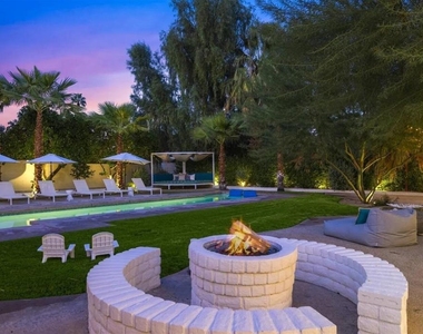 72382 Desert Drive - Photo Thumbnail 5