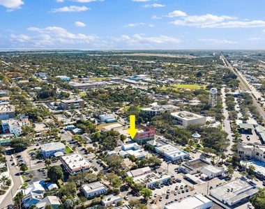 310 Se Denver Avenue - Photo Thumbnail 13