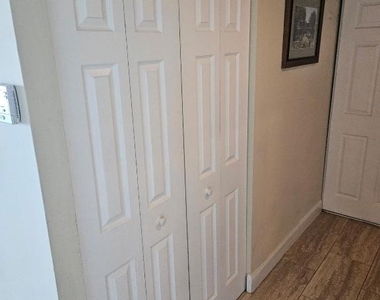 5600 N Flagler Drive - Photo Thumbnail 7
