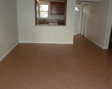 9355 Sw 8th Street - Photo Thumbnail 3
