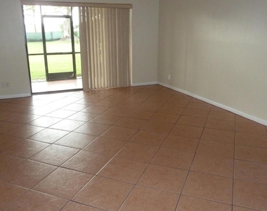 9355 Sw 8th Street - Photo Thumbnail 4