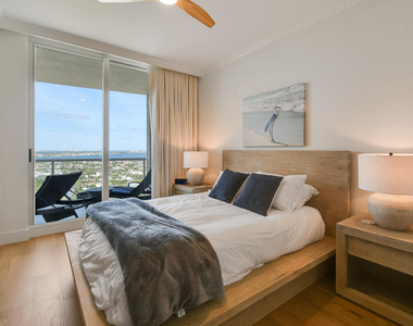 2700 N Ocean Drive - Photo Thumbnail 16