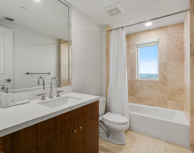 2700 N Ocean Drive - Photo Thumbnail 21