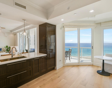 2700 N Ocean Drive - Photo Thumbnail 7