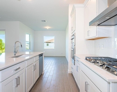 1132 Haywagon Trail - Photo Thumbnail 12