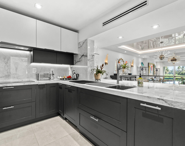 2335 S Ocean Boulevard - Photo Thumbnail 21