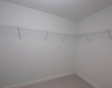 11146 Nw Fernbrook Drive - Photo Thumbnail 22