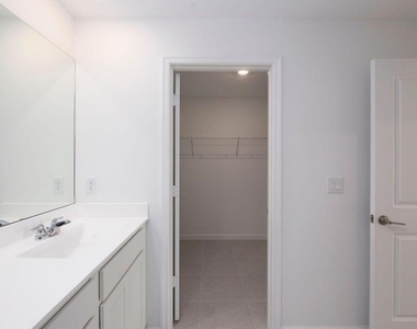 11146 Nw Fernbrook Drive - Photo Thumbnail 19