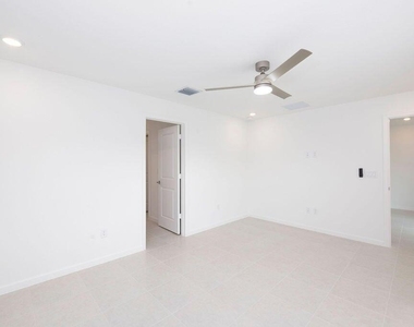 11146 Nw Fernbrook Drive - Photo Thumbnail 14