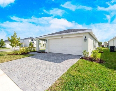 11146 Nw Fernbrook Drive - Photo Thumbnail 1