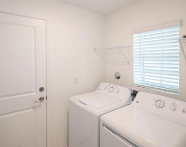 11146 Nw Fernbrook Drive - Photo Thumbnail 31