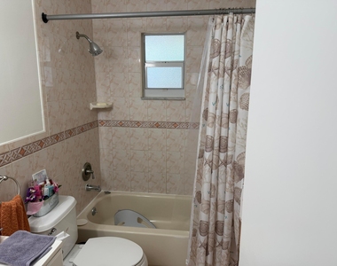 502 Davis Road - Photo Thumbnail 26